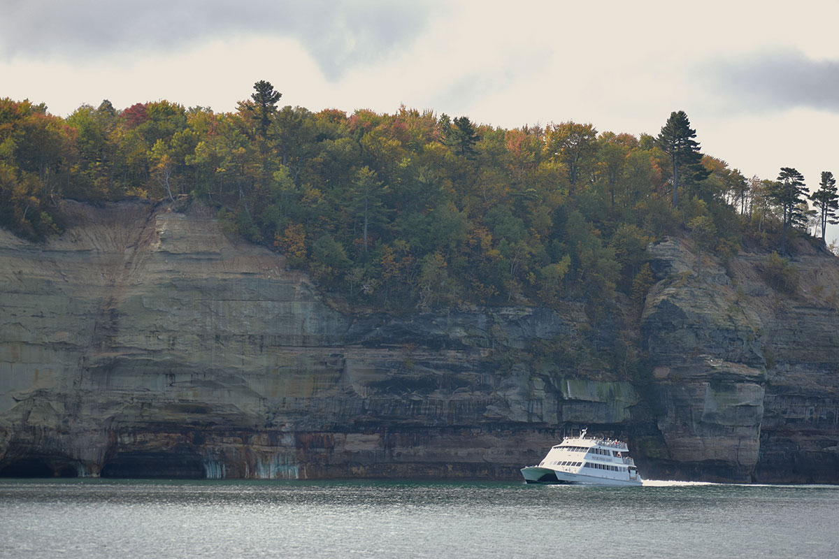 Gorgeous Fall Colors Above Painted Cliffs